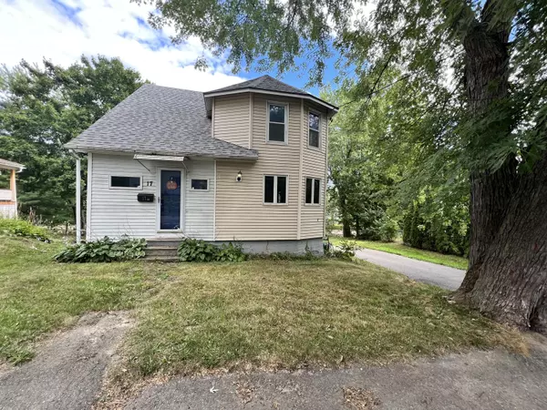 Waterville, ME 04901,17 Messalonskee AVE