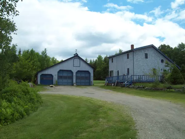 11 Military RD, Winn, ME 04495