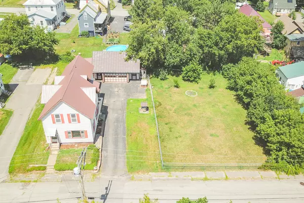 Waterville, ME 04901,13 Edwards ST