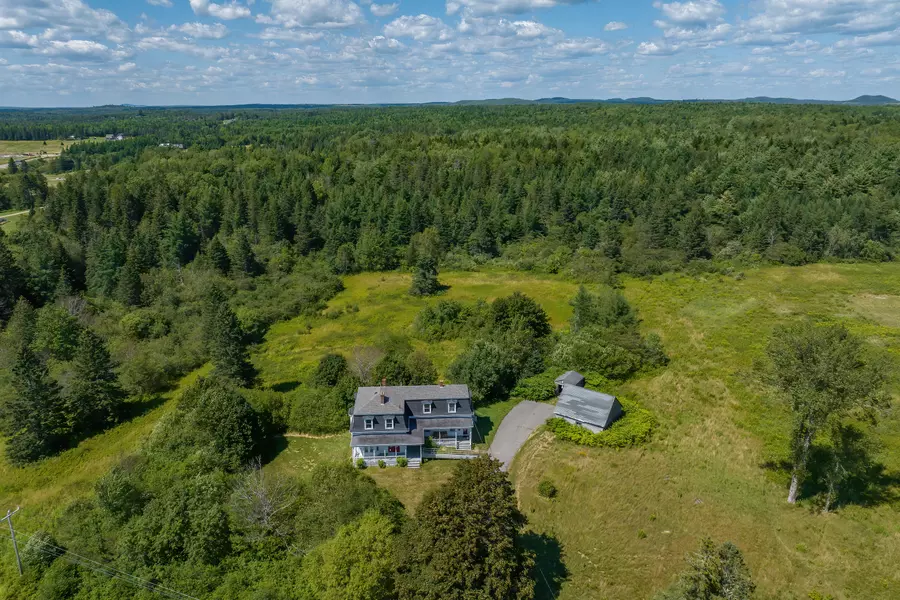 898 Us Highway 1, Columbia Falls, ME 04623