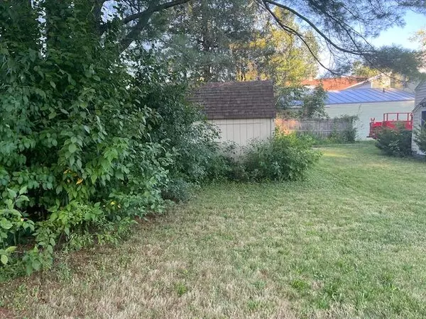 Waterville, ME 04901,37 Merryfield AVE