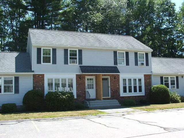 48 Garfield ST #16, Saco, ME 04072