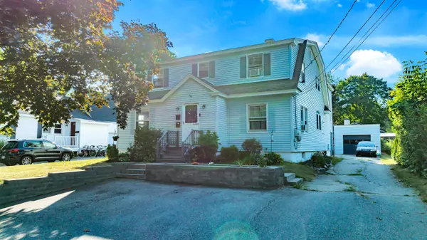 12 Hall AVE, Saco, ME 04072