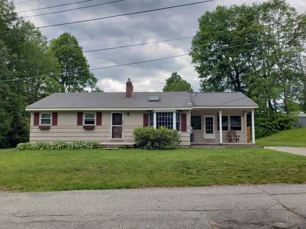 6 Eastern AVE, Jay, ME 04239