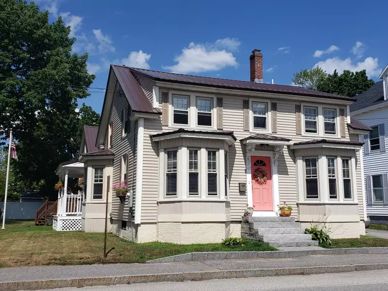117 Temple ST, Saco, ME 04072