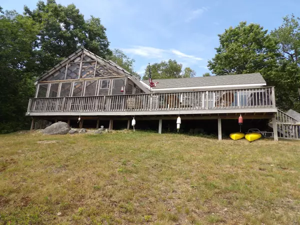 470 Gray Town RD, Sedgwick, ME 04676