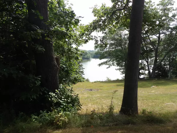 Sedgwick, ME 04676,470 Gray Town RD