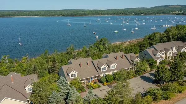 Stockton Springs, ME 04981,21 Harborview DR #21