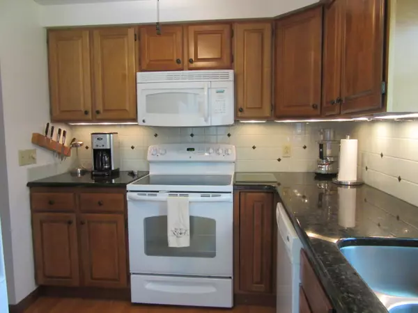 Hermon, ME 04401,54 Evergreen DR