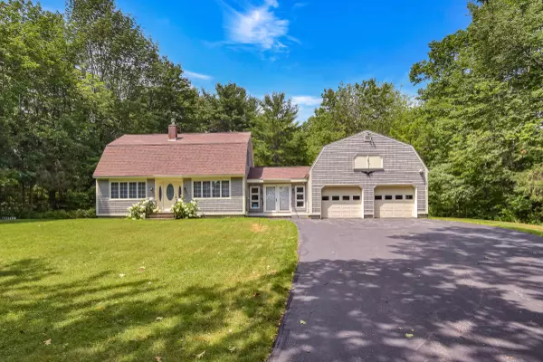 42 Ledge Hill RD, Raymond, ME 04071