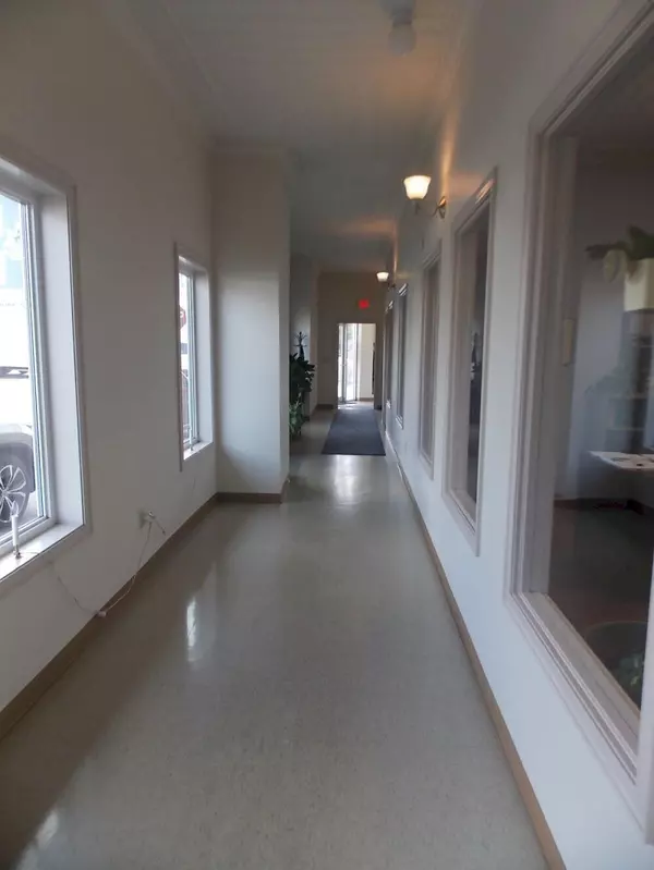 Madison, ME 04950,52 Main ST