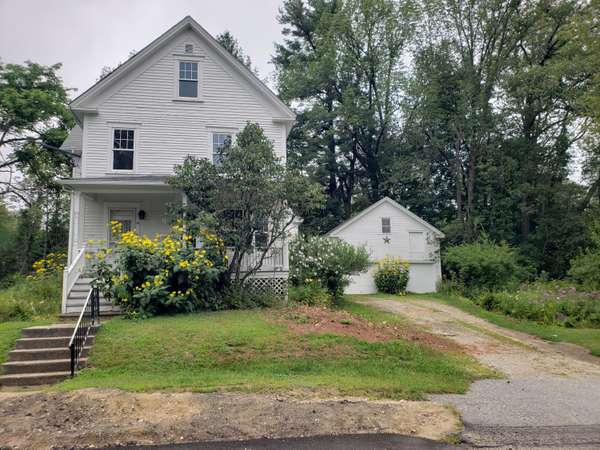 18 Searles ST, Livermore Falls, ME 04254