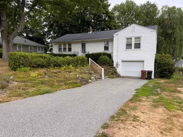 15 Forest ST, Saco, ME 04072