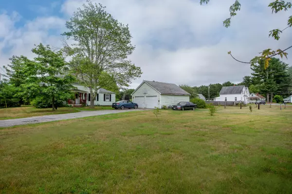 Brunswick, ME 04011,8 Davis ST