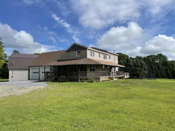 Sidney, ME 04330,3579 Middle RD