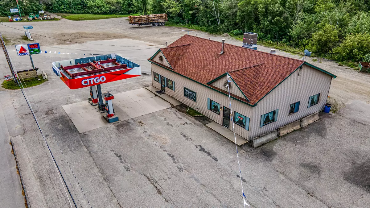 Lee, ME 04455,2789 Lee RD