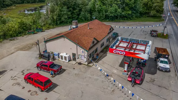 Lee, ME 04455,2789 Lee RD