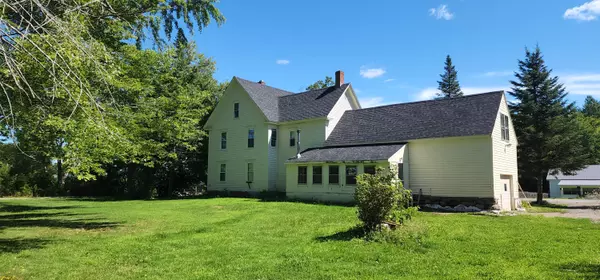 Newport, ME 04953,446 Williams RD