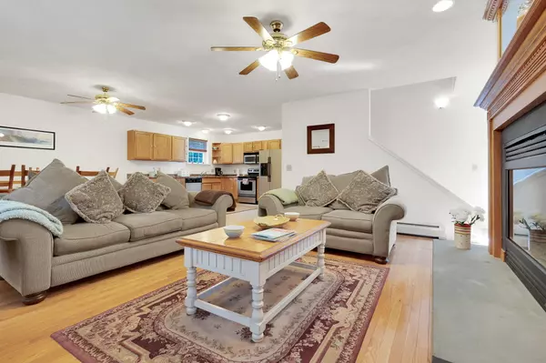 170 Irish Neighborhood RD, Greenwood, ME 04255