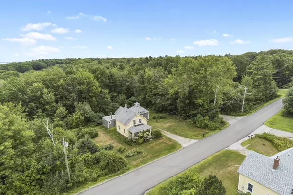 Rockport, ME 04856,38 Beech Hill RD