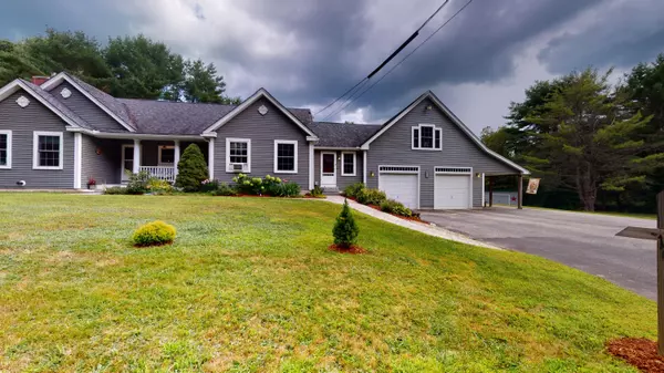 10 Milton LN, Mechanic Falls, ME 04256