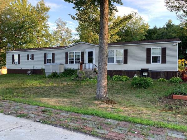 7 Bickford DR, Lisbon, ME 04250