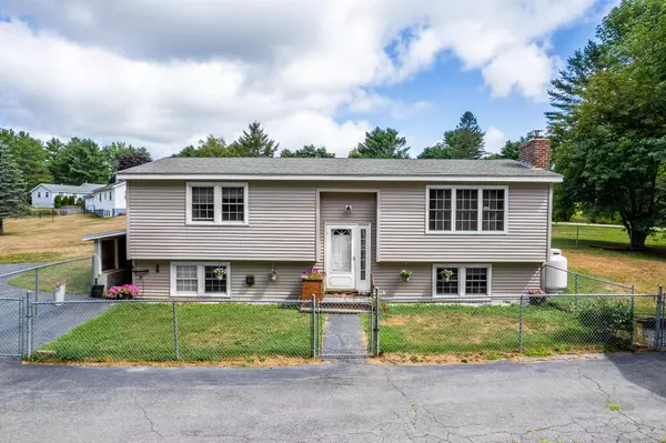 Hermon, ME 04401,10 Wendy Acres DR