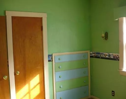 Rumford, ME 04276,490 High ST