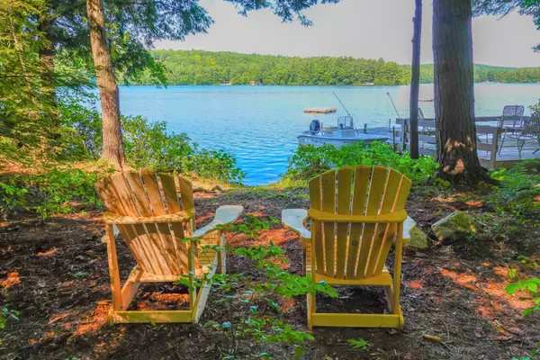 Raymond, ME 04071,23 Crescent Shore RD