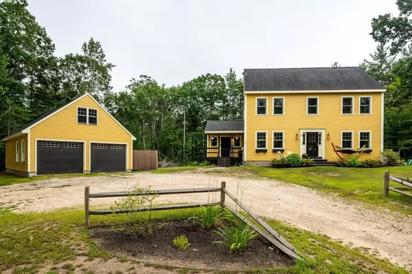 6 Back Acres LN, South Berwick, ME 03908