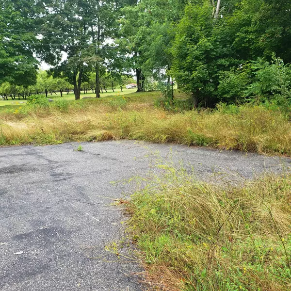 Norway, ME 04268,6 Patch Mountain RD