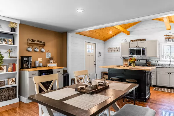 Sedgwick, ME 04676,730 Sedgwick Ridge RD