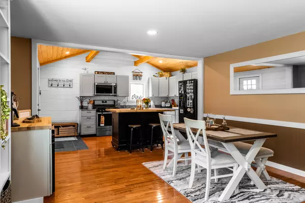 Sedgwick, ME 04676,730 Sedgwick Ridge RD