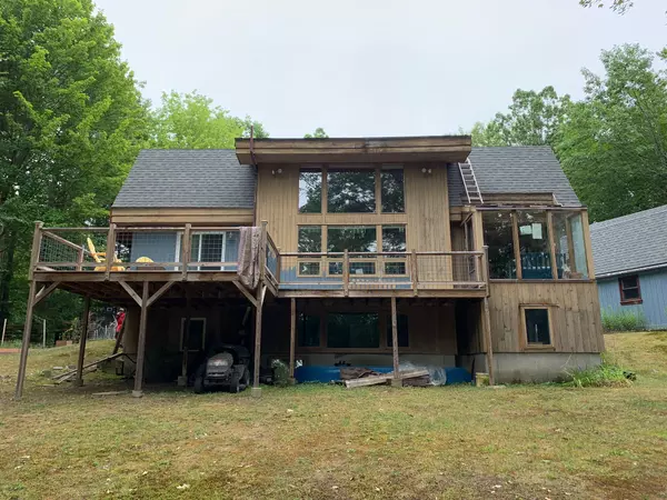 Raymond, ME 04071,26 Oakledge Hills RD