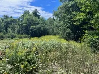 M14 L 27 Jefferson RD S, Whitefield, ME 04353