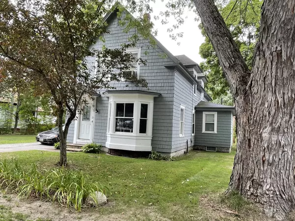 25 True ST, Mechanic Falls, ME 04256