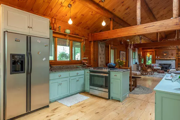 Hope, ME 04847,97 Gurney Hill RD