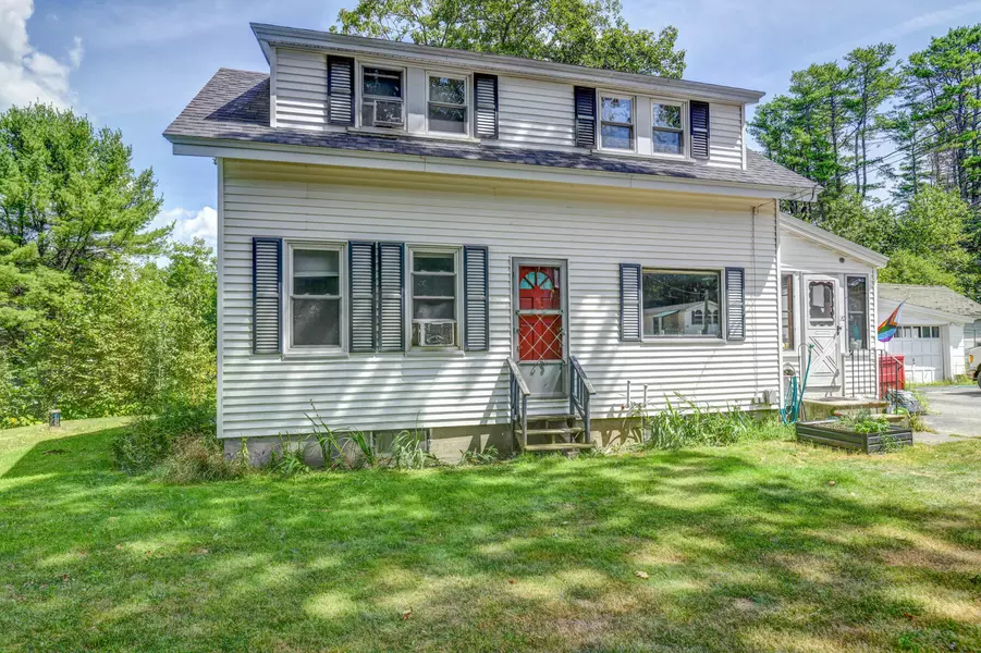 20 Whitehouse Crossing RD, Topsham, ME 04086