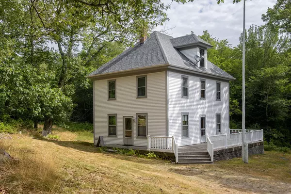 Isle Au Haut, ME 04645,20 Richs Cove RD