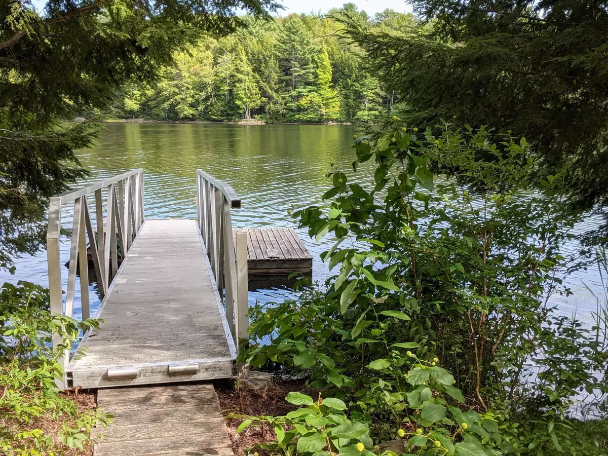 Freedom, ME 04941,1 Birch LN