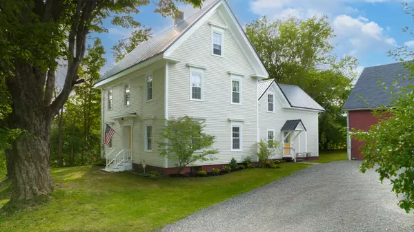 226 Old County RD, Hampden, ME 04444