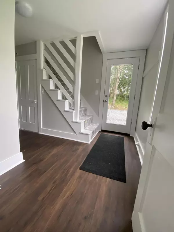 Gardiner, ME 04345,92 Central ST