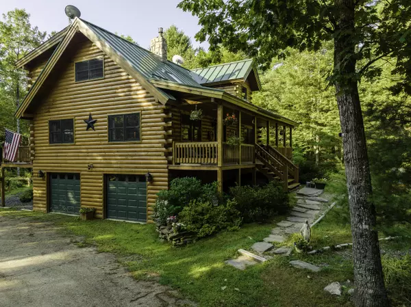 33 Beech Ridge RD, Dresden, ME 04342