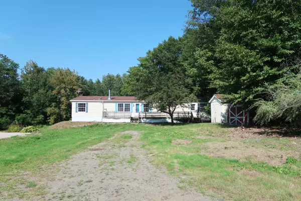 Vassalboro, ME 04989,75 Main ST