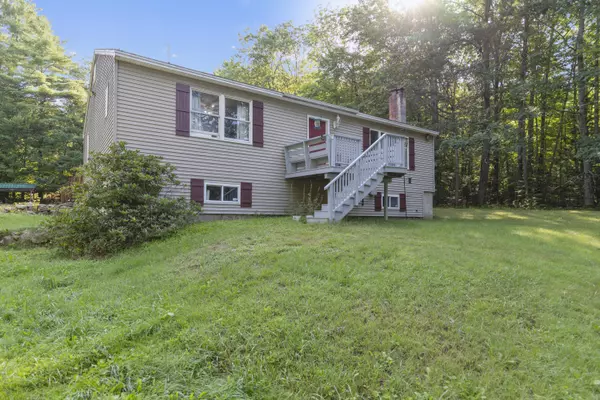 97 Lewis RD, Naples, ME 04055