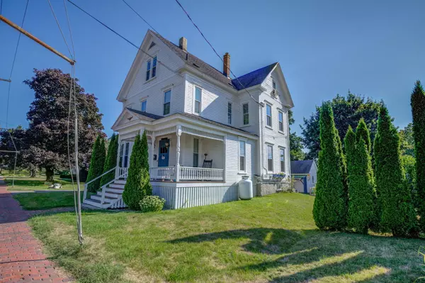 Saco, ME 04072,205 Beach ST