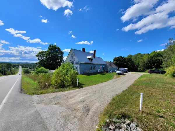 460 Billings RD, Hermon, ME 04401