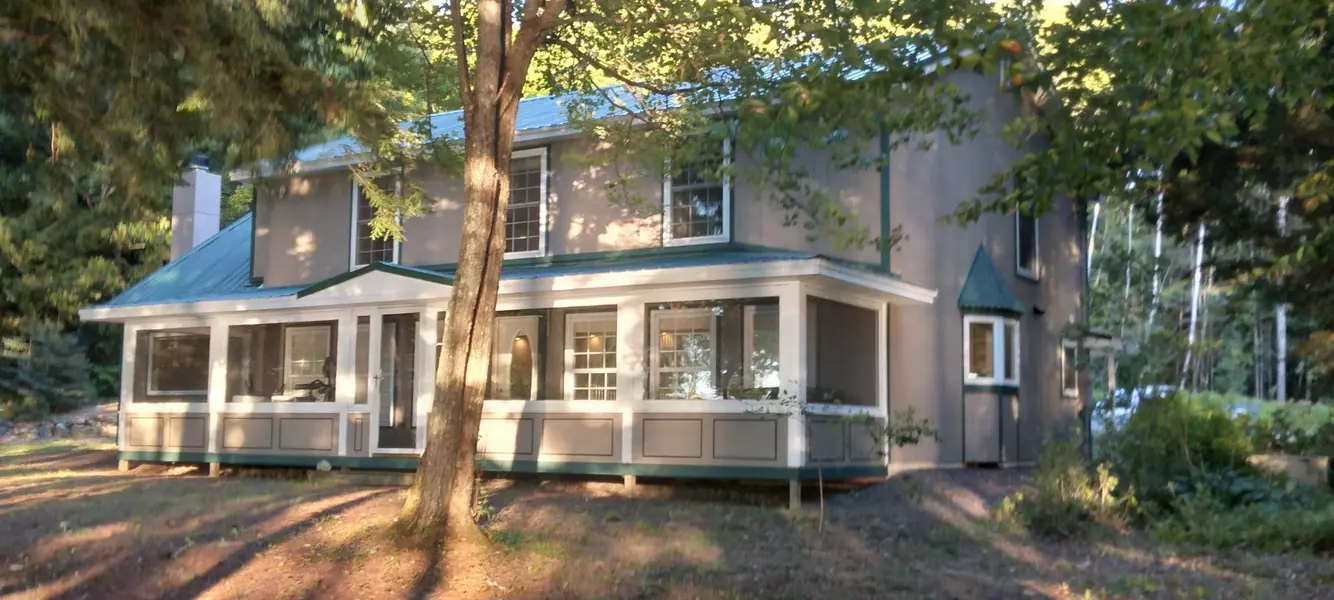 33 Blue Jay DR, Embden, ME 04958