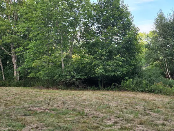 Rockport, ME 04856,195 Main ST