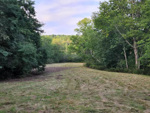 Rockport, ME 04856,195 Main ST